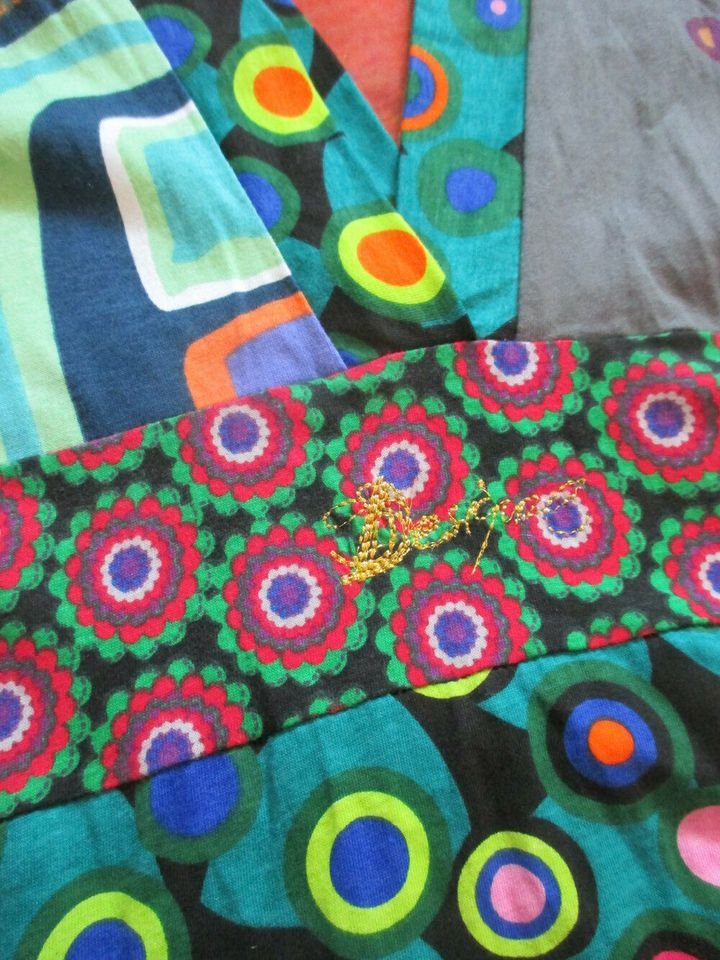 NEU * Animal * Asia * Punkte * Dots * Blumen * Blüten * Flower- Power * Hippie * Boho * Stickerei * A- Linie * Kleid 