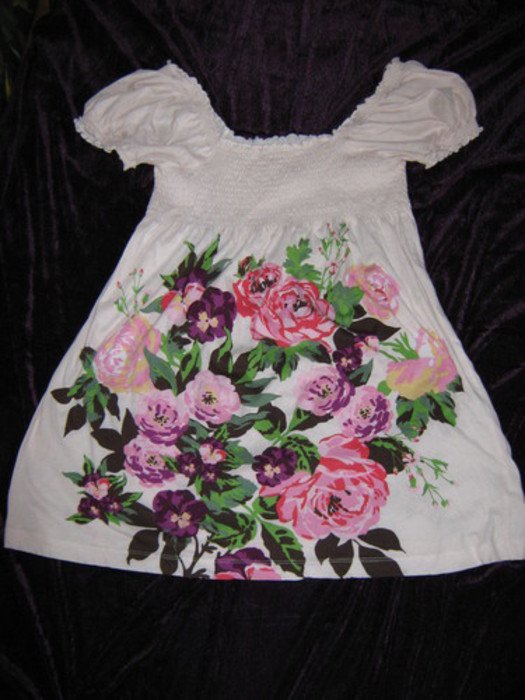  NEU * Stylisch * Off Shoulder * Carmen- Style * Rosen * Blumen * Blüten * Flower- Power * Romantik * Baby Doll * Puffärmel * Kleid 