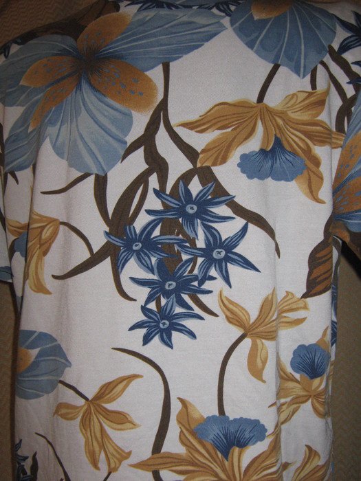 NEU * Edel * Karibik * Flower- Power * Blumen * Blüten * Kurzarm * T- Shirt 