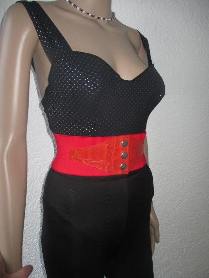 NEU * Sexy * ausgefallen * Glitzer * Nieten * Punkte * Tupfen * Polka Dots * Body * Einteiler 