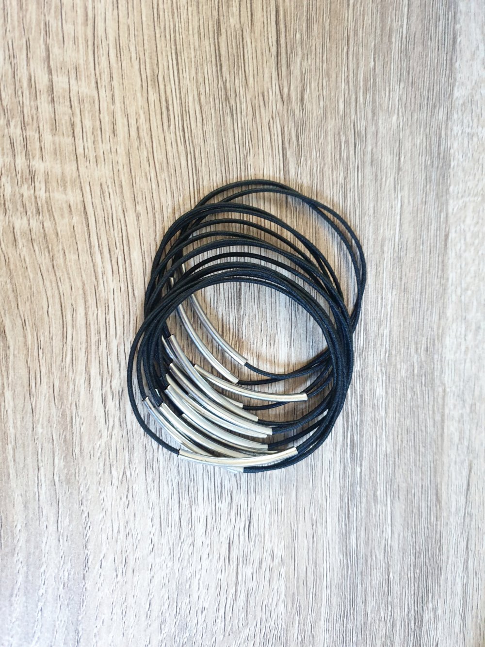 Lockere Armbänder