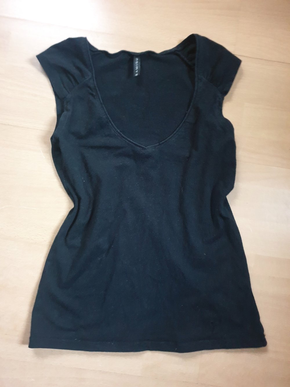 Süßes schwarzes Top von Amisu