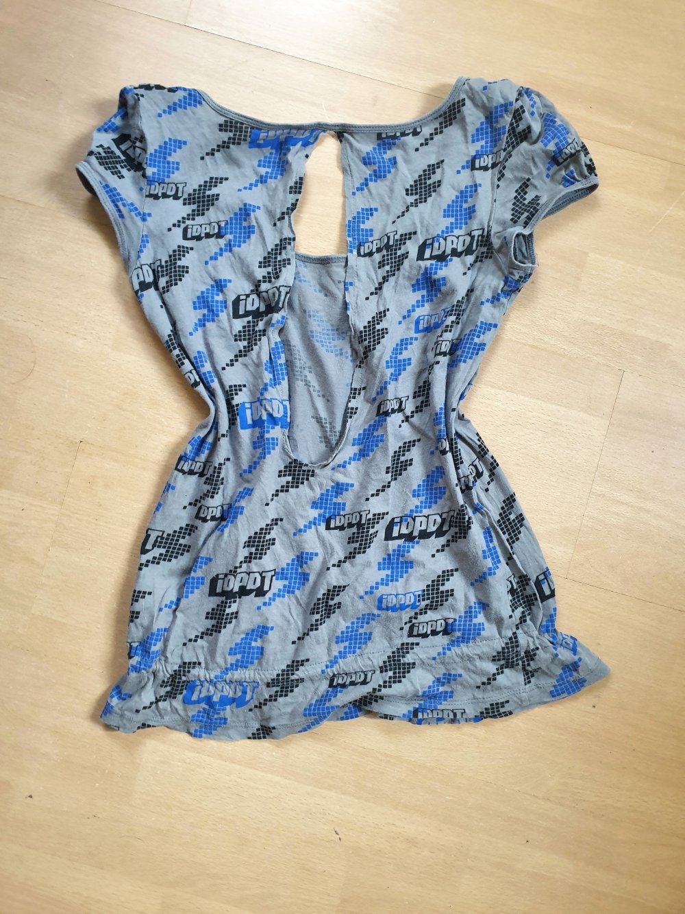 Rückenfreies lässiges Shirt