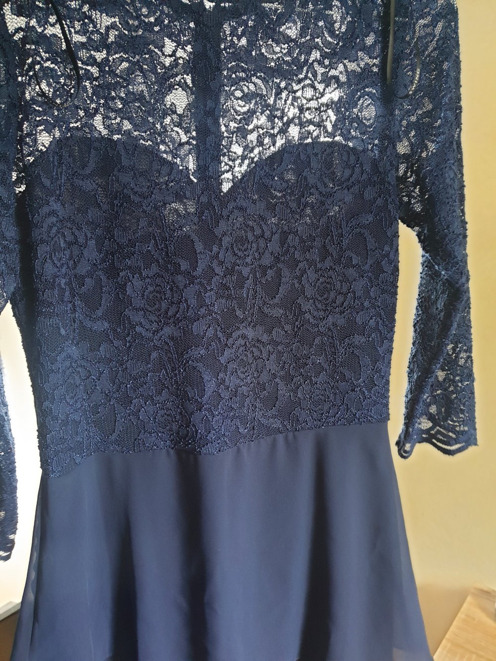 Dunkelblaues schickes Abendkleid NEU