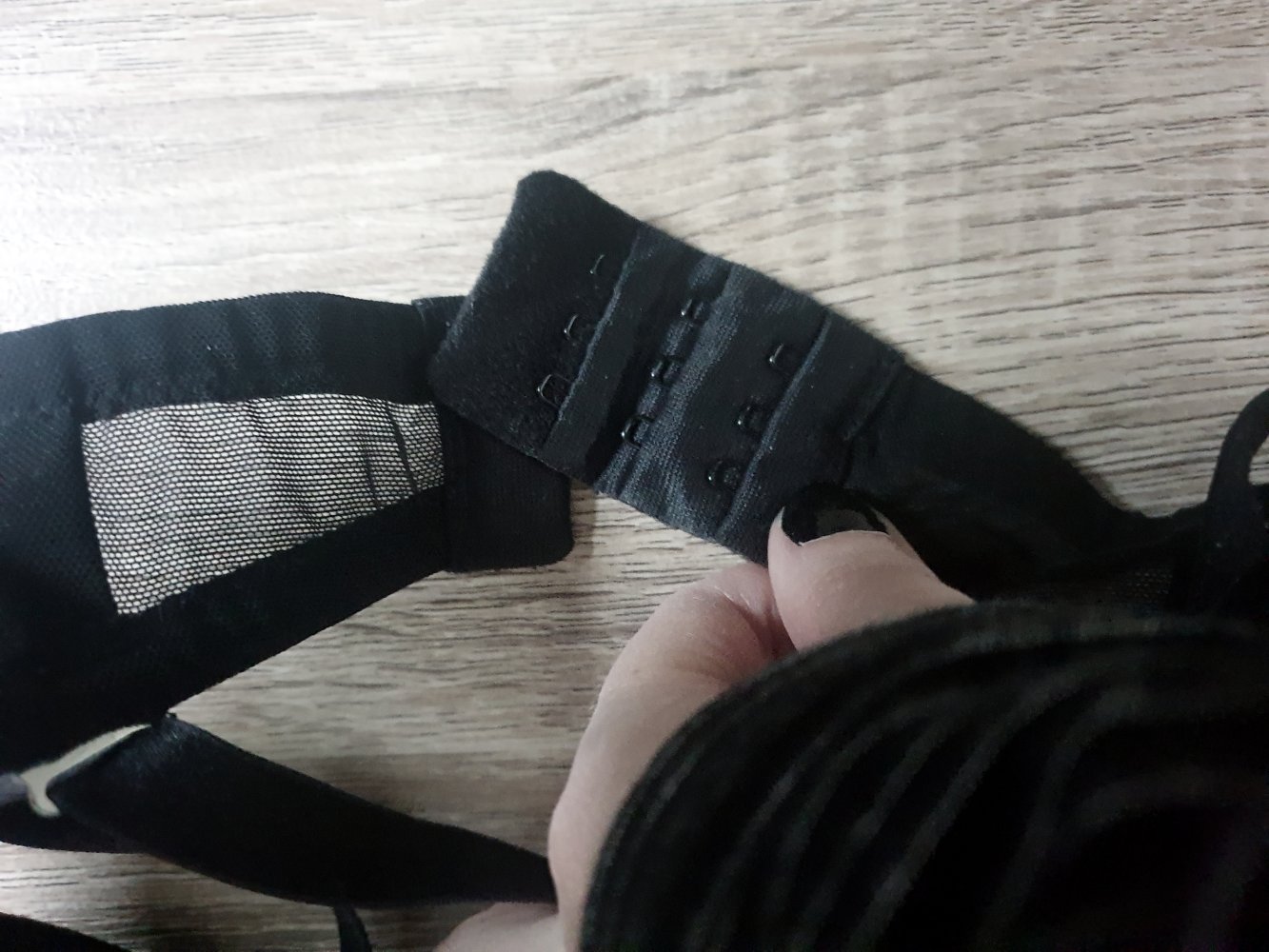 Schwarzer Balconette BH