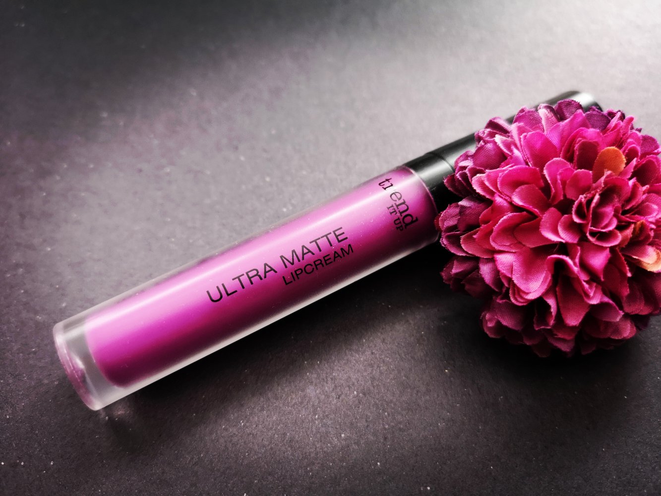 Lipgloss, Lipcreme matte trend it up lila