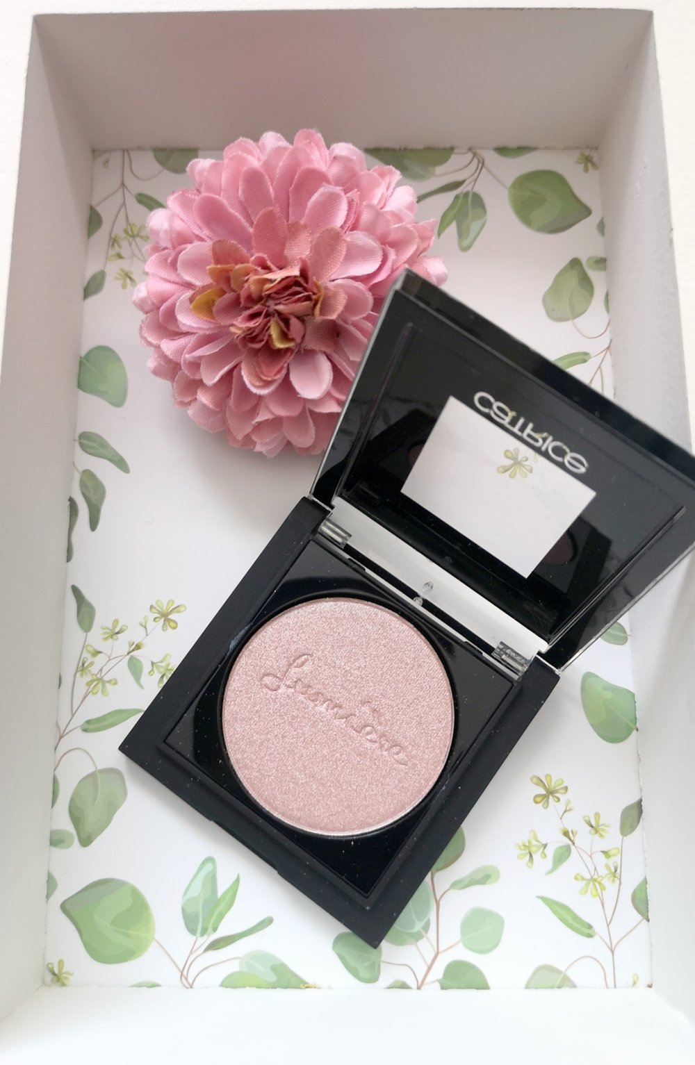 catrice lidschatten lumiere 050 la vie en rose