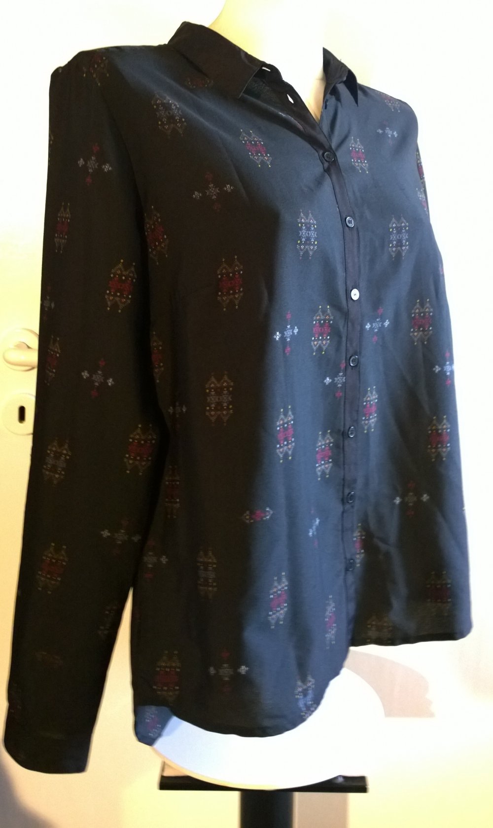Bluse, schwarz, Aztekenmuster, Reserved, Gr.M