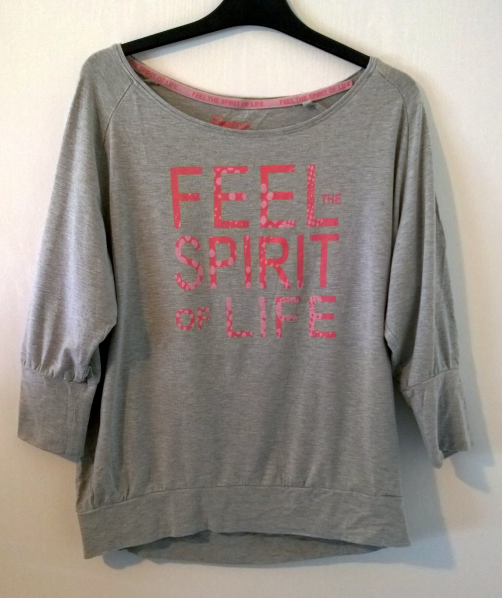 Shirt mit halben Ärmeln, Relaxshirt, Yogashirt, grau Gr.M