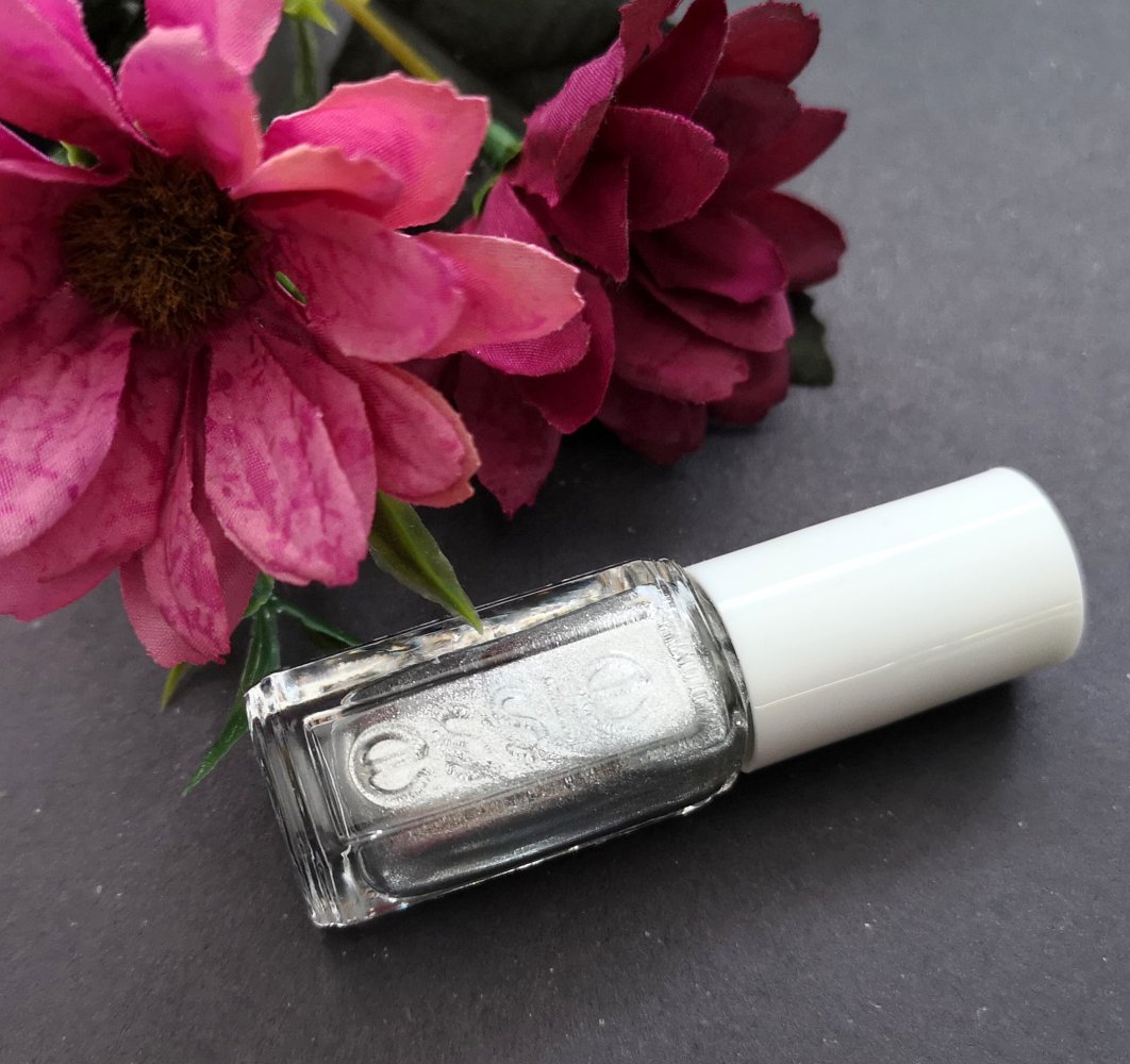 ESSIE Nagellack  