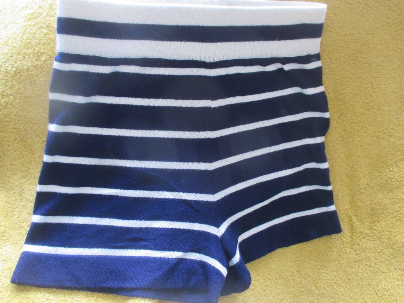 NEU * 50er Jahre * Pinup- Style * Marine * Navy * Sailor * Maritim * Streifen * Srech * Bermuda * Short * Hose 