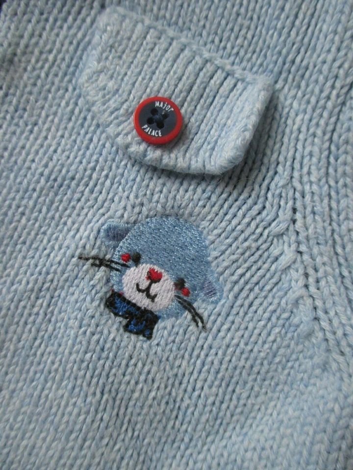 NEU mit ETIKETT * Niedlich * Baby * GIRL oder auch BOY * Unisex * Feinstrick * Stickerei * Troyer * Pullover * Strickjacke * Cardigan 