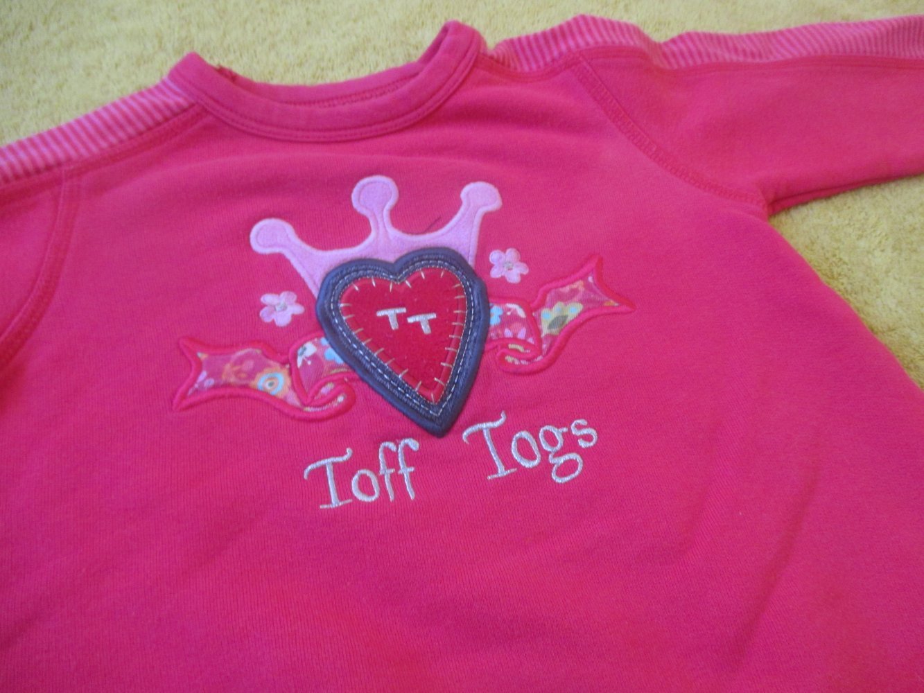 NEU * Stylisch * GIRL * Mädchen * Krone- Applikations * Stickerei * A-Linie * Sweater * Shirt 