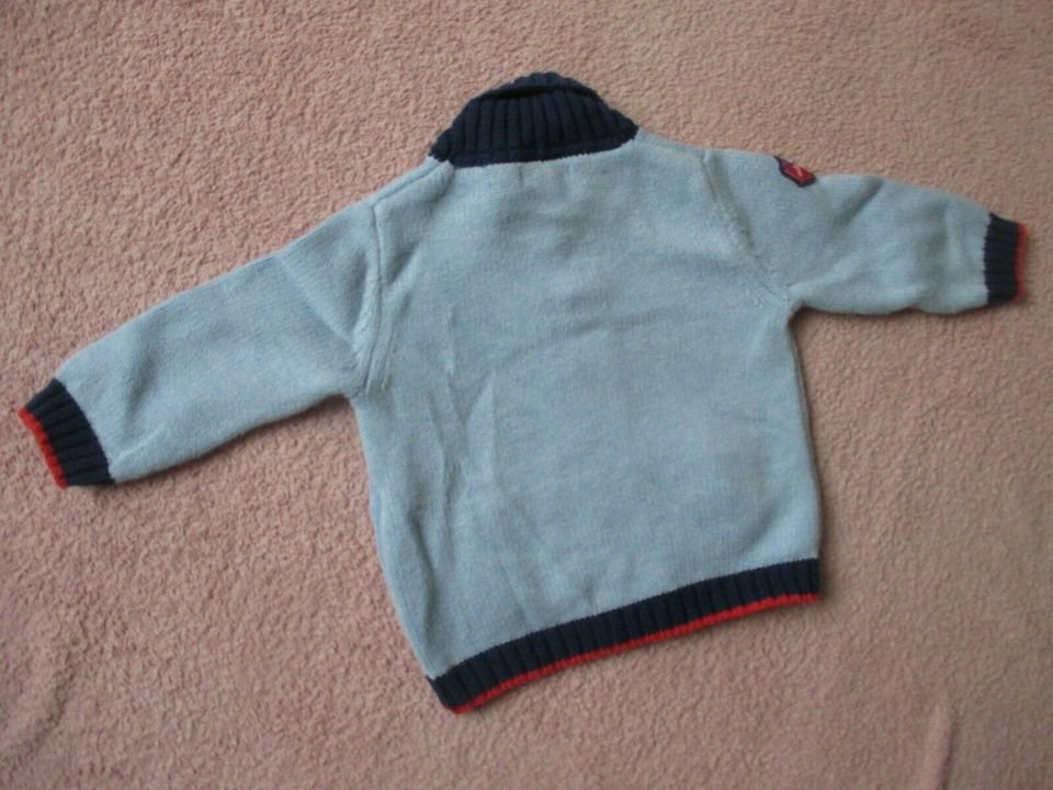 NEU mit ETIKETT * Niedlich * Baby * GIRL oder auch BOY * Unisex * Feinstrick * Stickerei * Troyer * Pullover * Strickjacke * Cardigan 