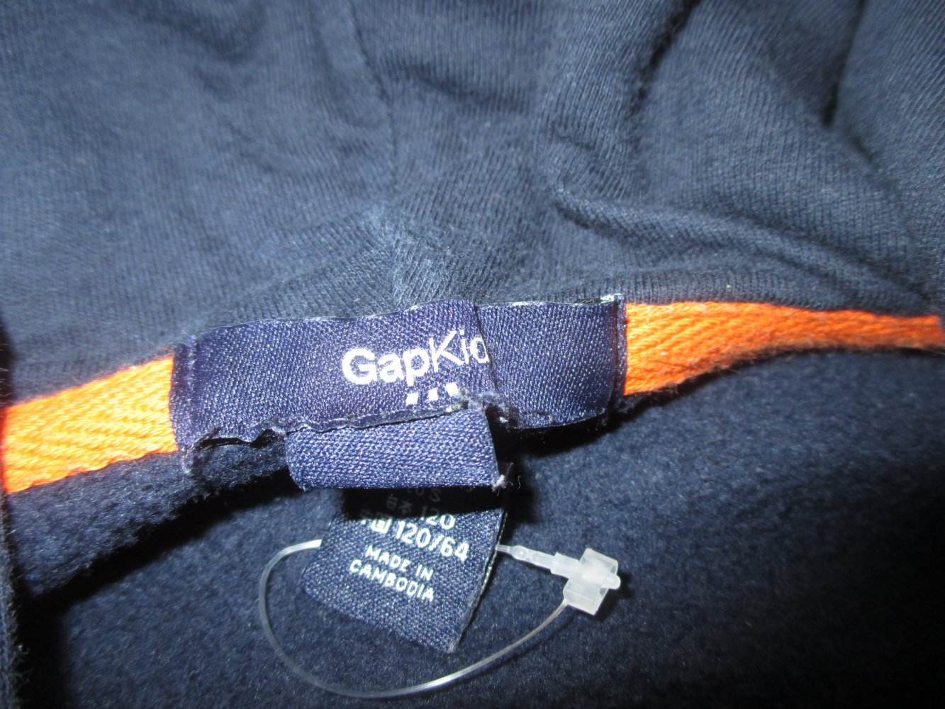 NEU * Stylisch * BOY oder auch GIRL * Unisex * Kapuzen * Hoodie * Sweater * Shirt * Jacke 