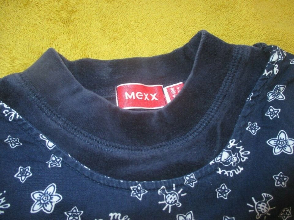 NEU * Niedlich * kuschelweich * Girls * Mädchen * 3D Blüte * Trompeten- Ärmel * Nicky * Niki * Samt * Kleid 