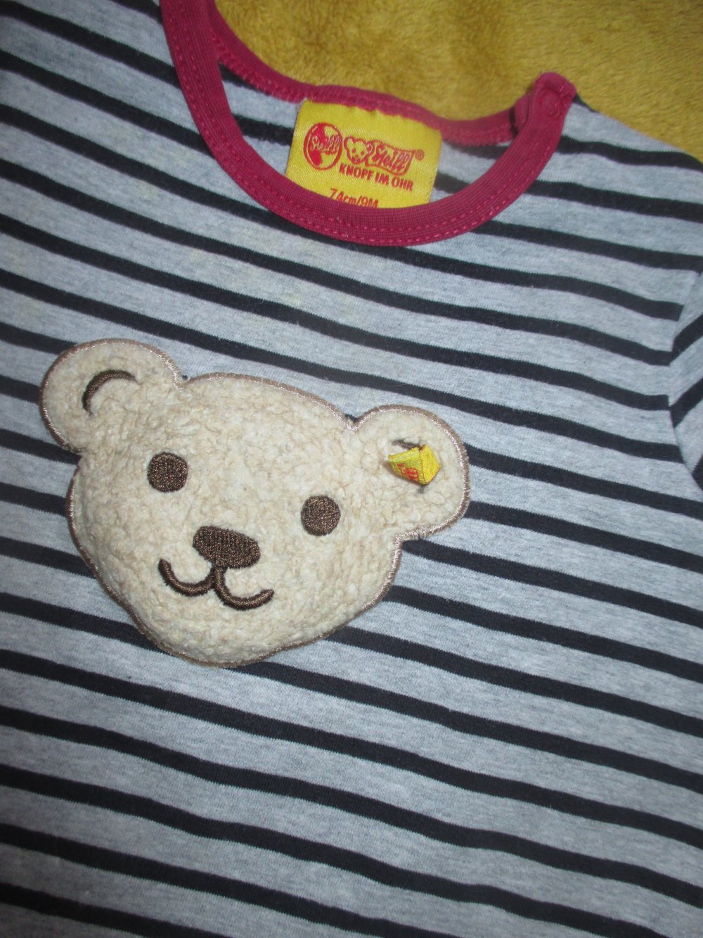 NEU * BABY * GIRL * 3D Bären Applikation * Streifen * Volant * Langarm * Longsleeve * T- Shirt 