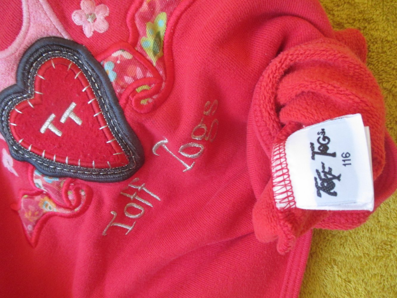 NEU * Stylisch * GIRL * Mädchen * Krone- Applikations * Stickerei * A-Linie * Sweater * Shirt 