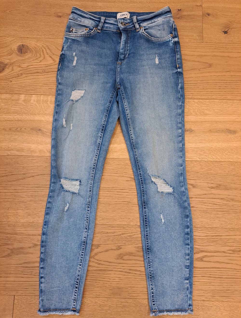 Only Mid Waist destroyed Röhrenjeans