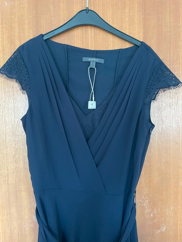 Blaues elegantes Kleid, Neu mit Etikett *Mengenrabatt*