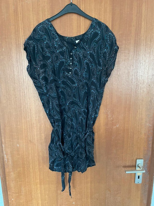 Gemustertes Blusenkleid/Longbluse *Mengenrabatt*