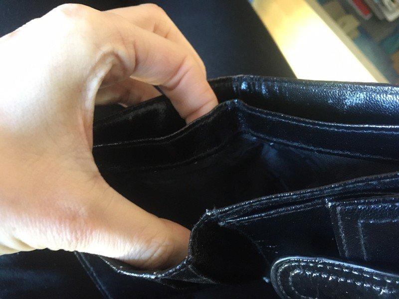 Schwarzes Portemonnaie von Mango *Mengenrabatt*