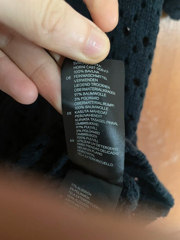 Dunkelblauer Pullover aus Baumwolle mit Spitze *Mengenrabatt*