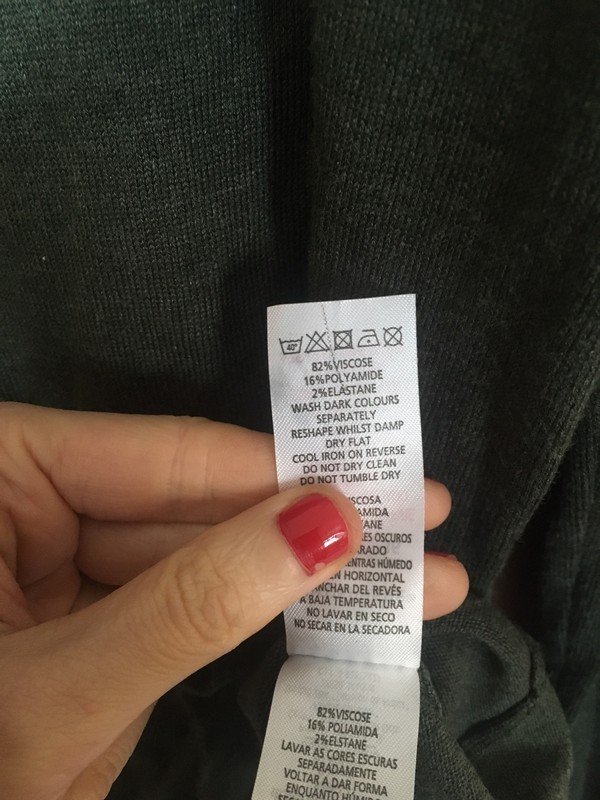 Grüner Pullover aus Viskose *Mengenrabatt*