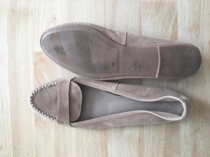 Beige Echtlederschuhe *Mengenrabatt*