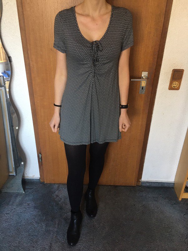 schwarz-weiß gemustertes Kleid in Gr. S *Mengenrabatt*