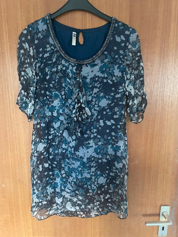 Blau gemusterte Tunika aus 100% Seide *Mengenrabatt*