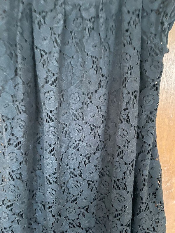 Baumwoll-Spitzenkleid *Mengenrabatt*