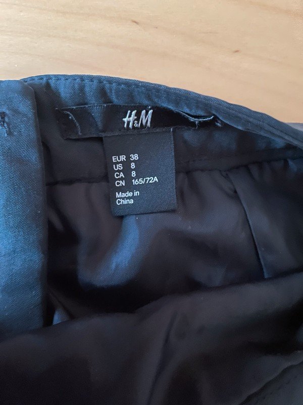 Schwarz- grauer Minirock in Gr. 38 *Mengenrabatt*