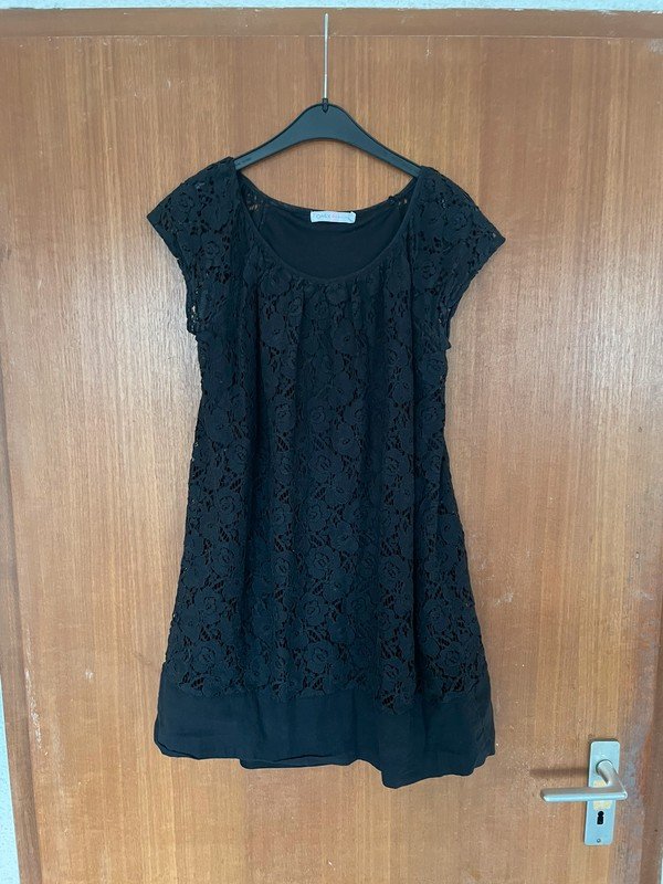 Baumwoll-Spitzenkleid *Mengenrabatt*