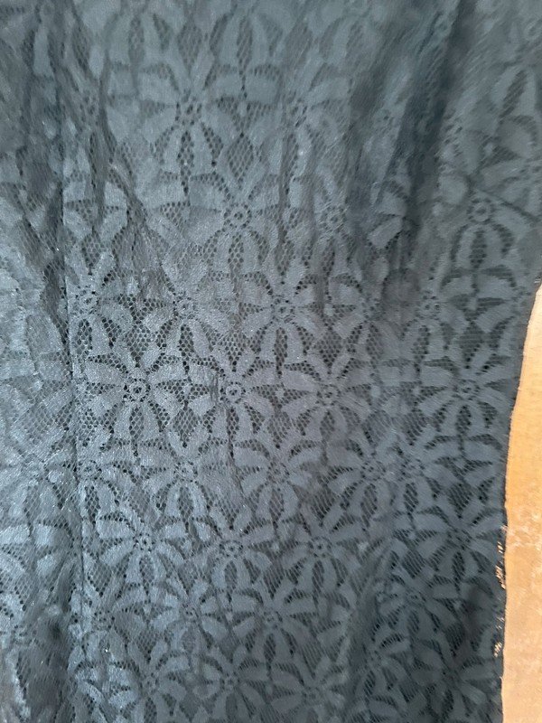 Schwarzes Spitzenkleid von Zara *Mengenrabatt*