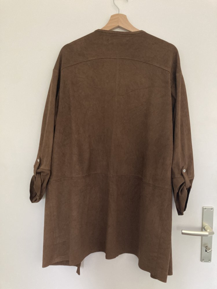 Gr. L halblanger Mantel mit 3/4 Ärmeln in Wildleder-Optik