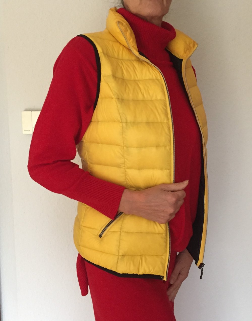 Nautic Daunenweste Gr.S in Gelb mit hohem Kragen + 12 Kammern