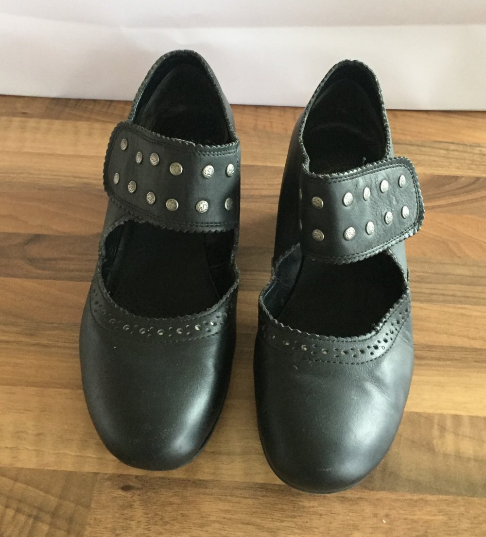 Rieker Mary Jane Leder Sandalen Gr.38 mit Nieten und Ritsch Ratsch Lasche