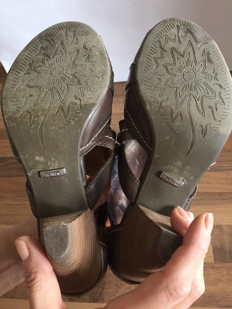 5th Avenue Leder Sandalen Gr.39 mit kleinem Absatz Khaki