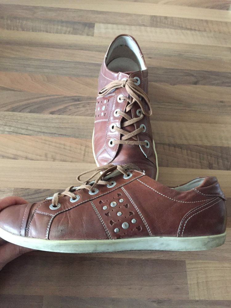 Semler Select Echt Leder Sneaker Gr.40 braun mit dezentem Nietendekor