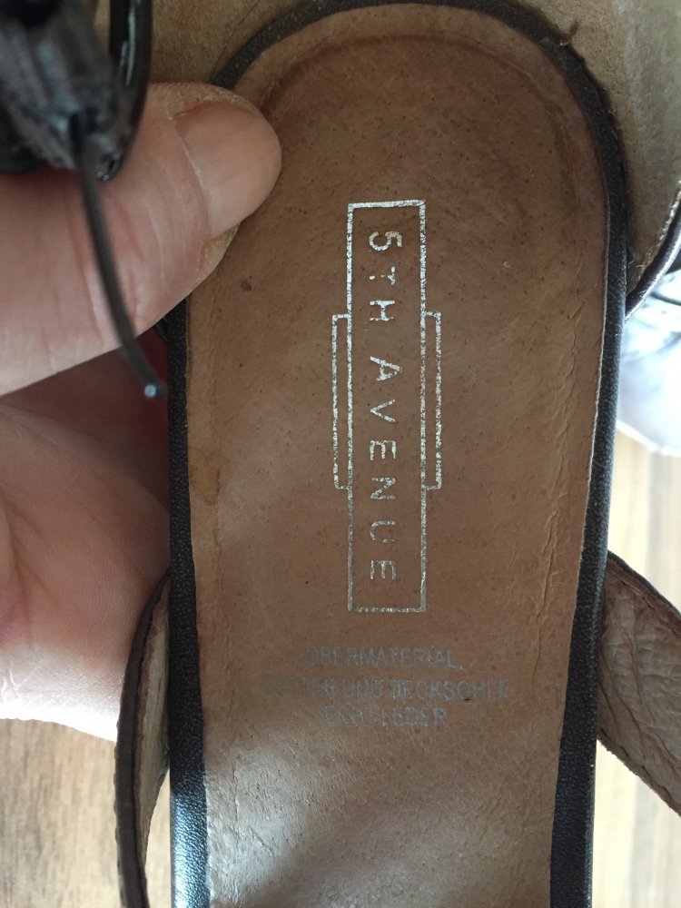 5th Avenue Leder Sandalen Gr.39 mit kleinem Absatz Khaki