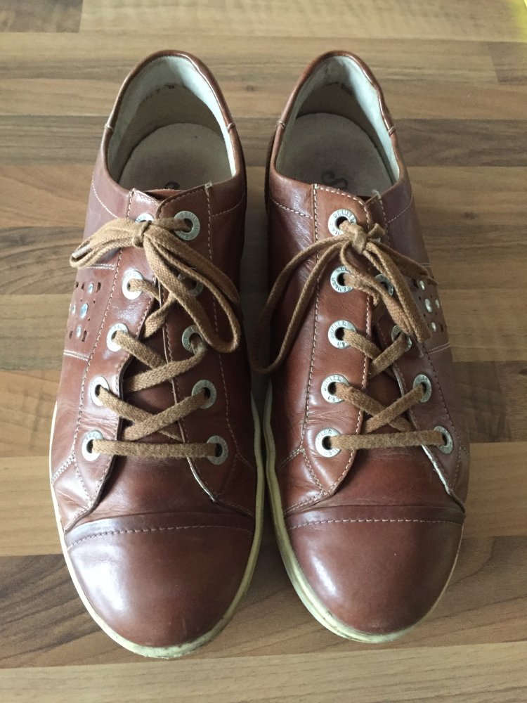Semler Select Echt Leder Sneaker Gr.40 braun mit dezentem Nietendekor