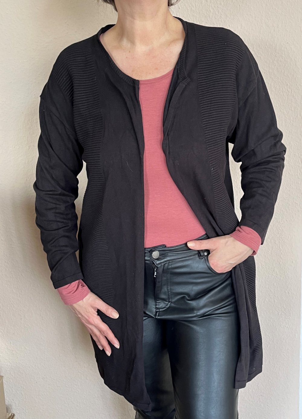 Grauer Sommer Cardigan Gr.L knopflos und kragenlos Feinstrick