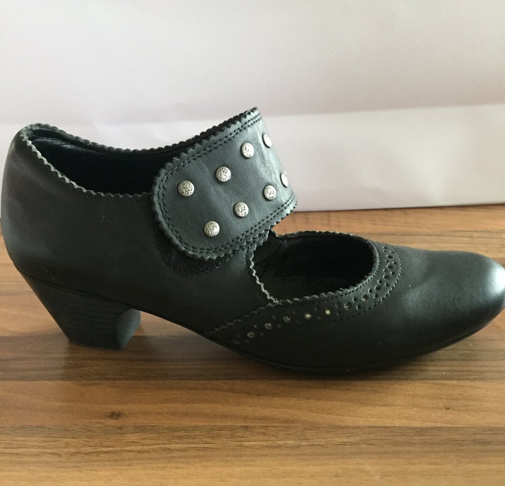 Rieker Mary Jane Leder Sandalen Gr.38 mit Nieten und Ritsch Ratsch Lasche