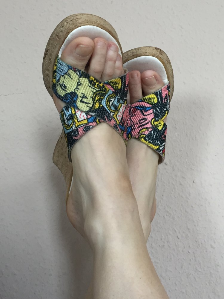 Cinderella Wedge Schläppchen Gr.38 mit Comics Design