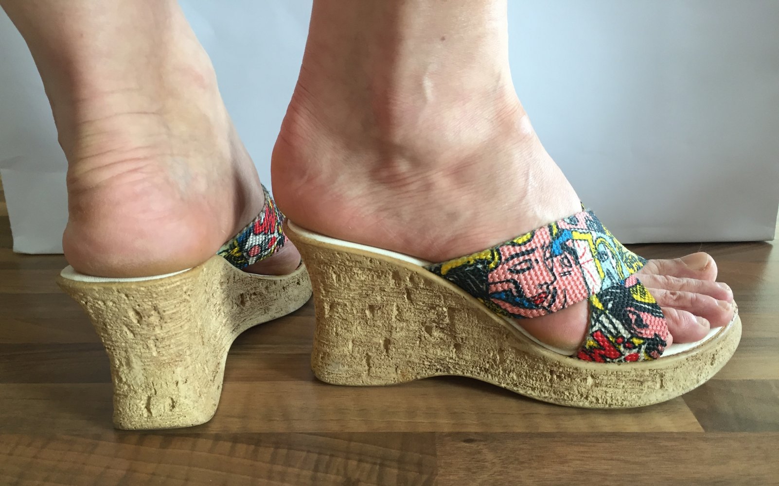 Cinderella Wedge Schläppchen Gr.38 mit Comics Design