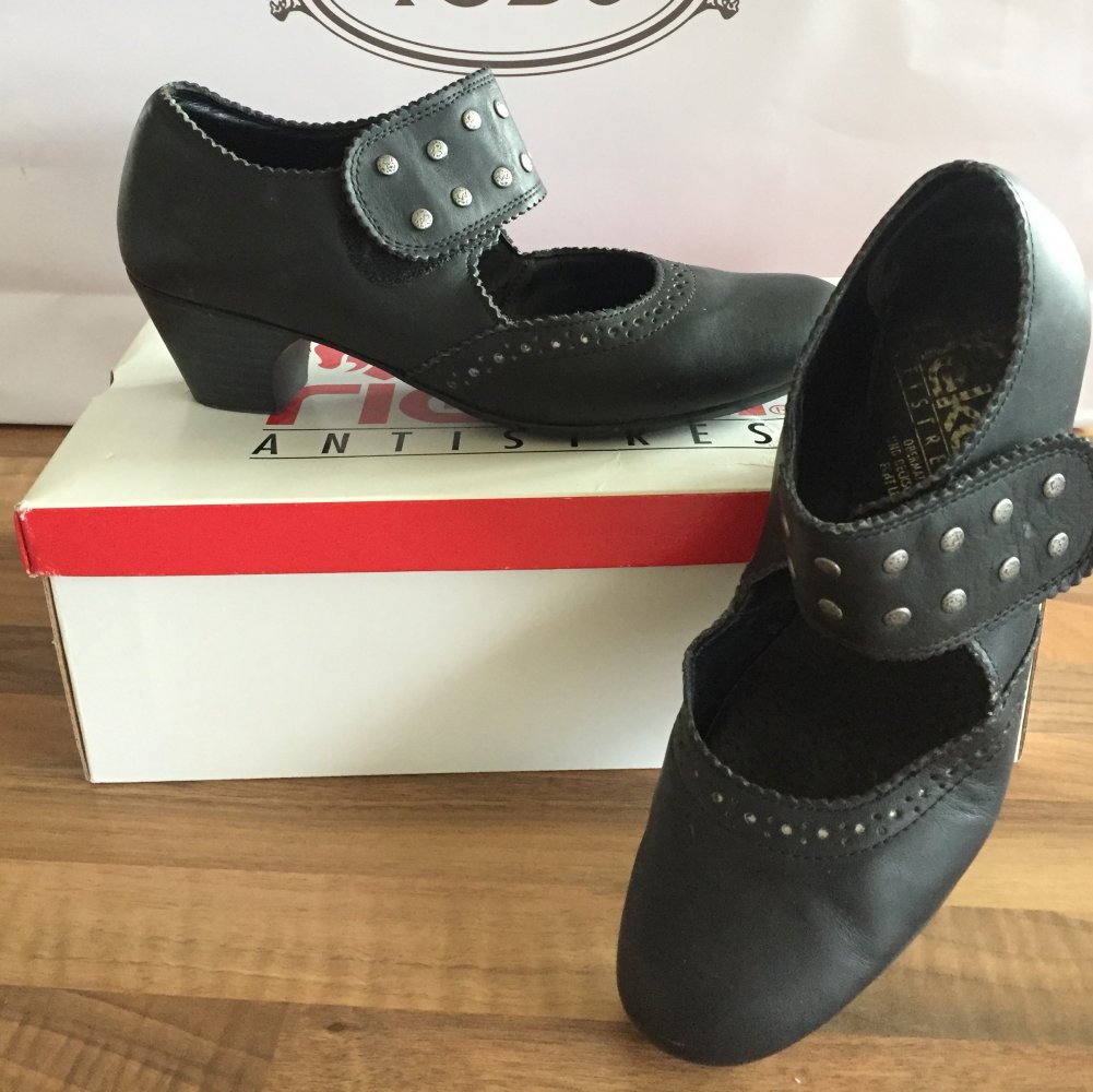 Rieker Mary Jane Leder Sandalen Gr.38 mit Nieten und Ritsch Ratsch Lasche