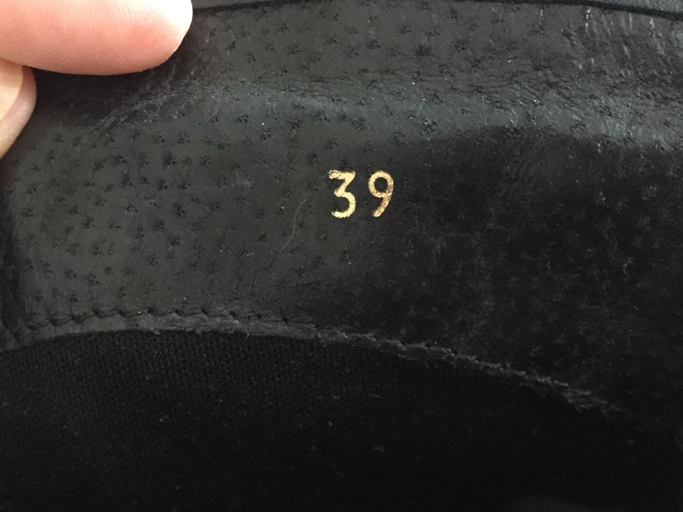 Poelman Leder Stiefel mit Goldkette mit einem Makel: Gr. 39 links/40 rechts dunkelblau