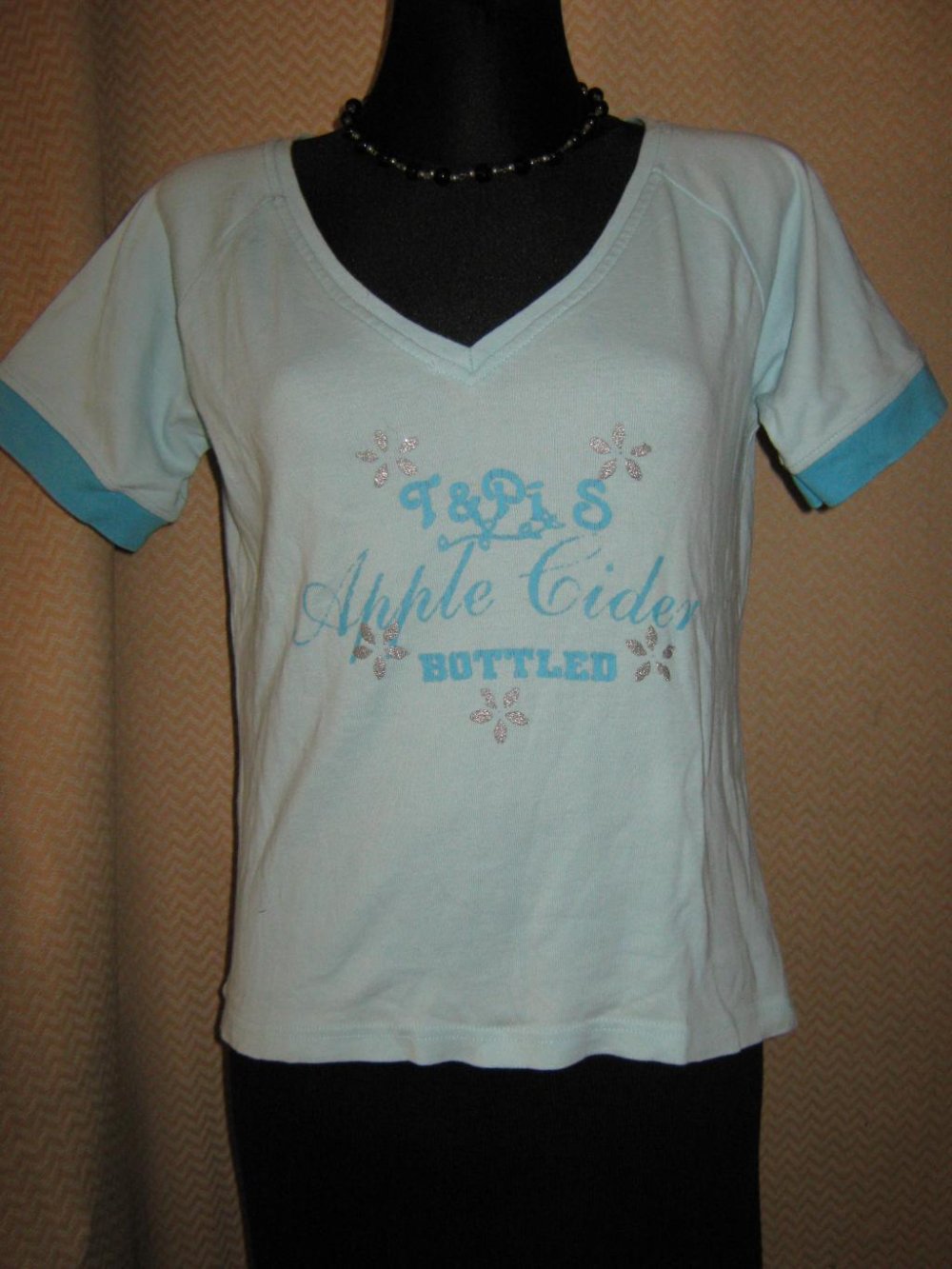    NEUw * Original VINTAGE * Silber * Glitzer * Blumen * Blüten * Flower- Power * Bodycon * T- Shirt 