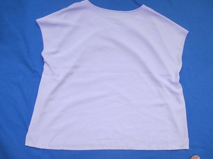 NEU * Edel * ausgefallen * Ärmellose * DESIGNER * Seiden- Crepè * Schlupf * Bluse * Tunika * Top * Gr. 44- 46, 48/ L- XL * flieder * lila * veilchen * Pastell *